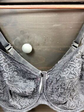 Luxury PrimaDonna Lace Underwire Bra in black, 38F